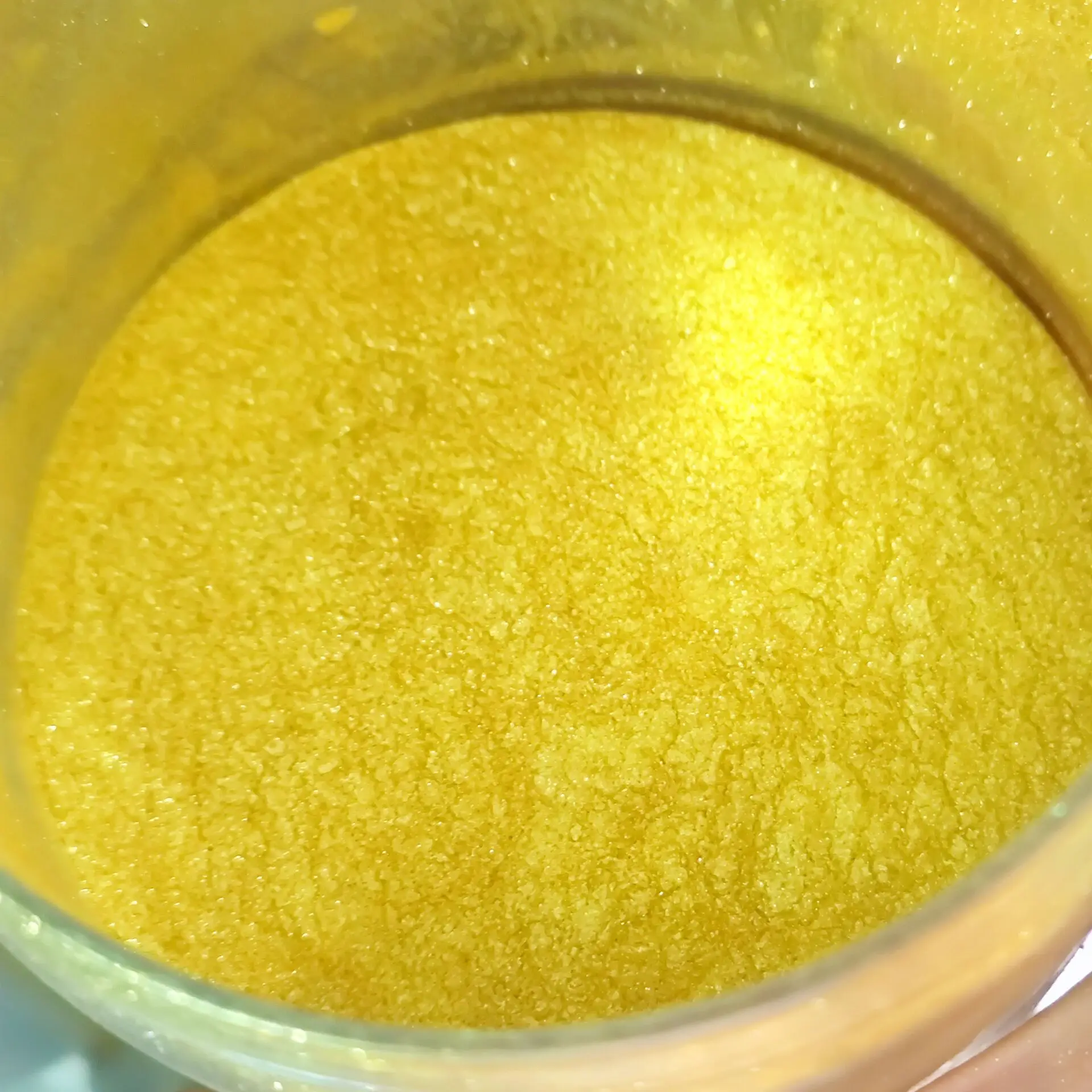 China supplier synthetic mica crystal metallic super bright size 200mesh solar pearl  pearlescent pigment gold powder Code 9315