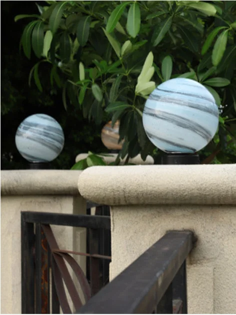 New creative design ip165 waterproof landscape courtyard yellow planet blue planet LED indoor and outdoor decorative night light