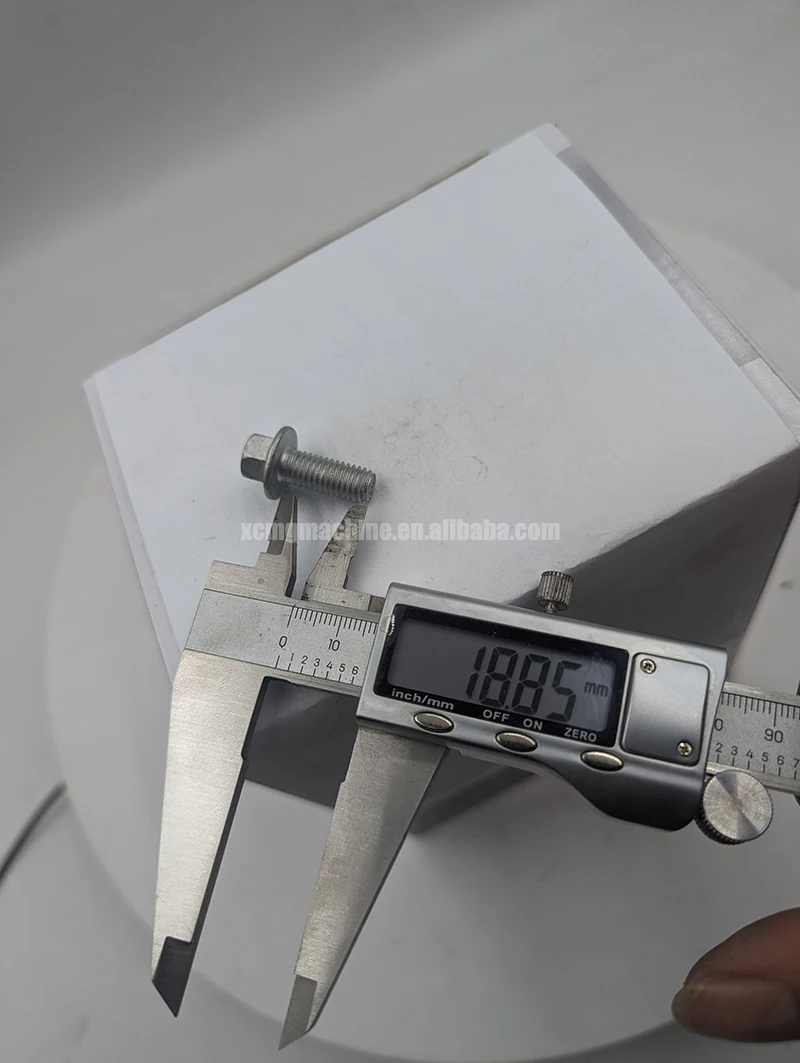 805140907 Болтов M8 * 20 для колесного погрузчика xcmg LW500FN/ZL50GN/ZL30G