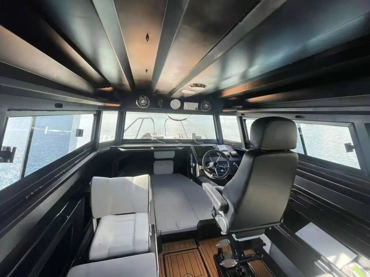 Factory New 30ft/9m Entertainment Boat Fishing Aluminum Boat Yacht for Sale