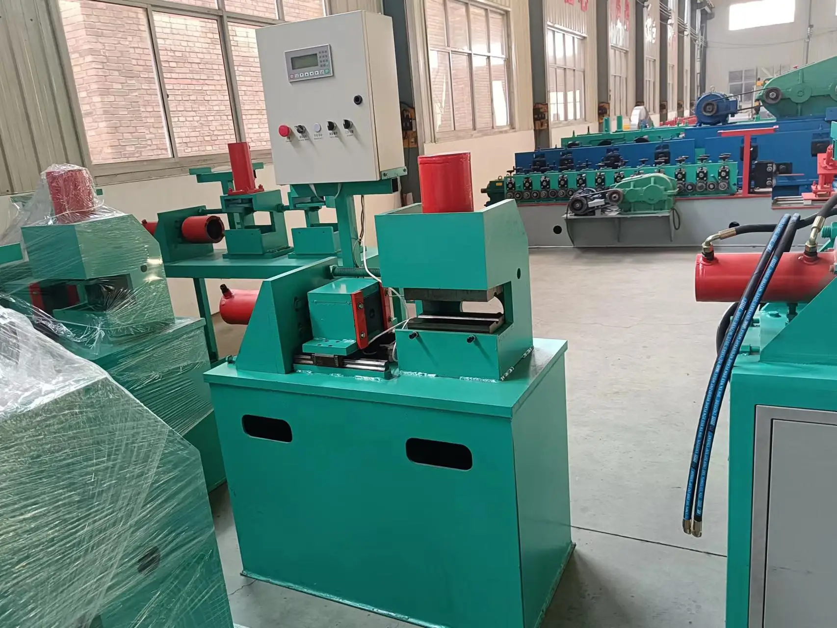 Low Price Steel Pipe Shrinking Machine Automatic Tube Pressing Equipment Pipe Contracting Machine
