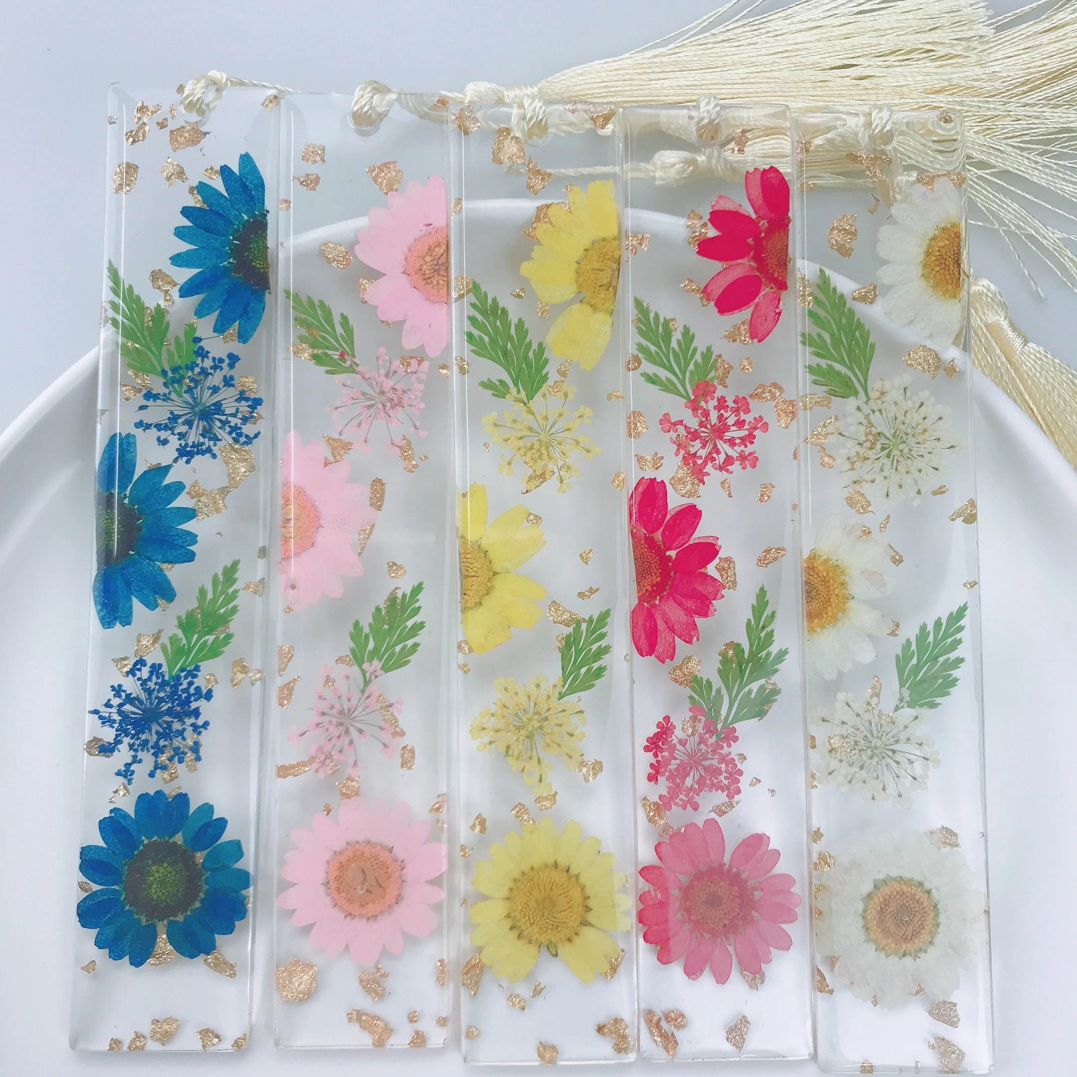 Fashion Dried Flower Resin Bookmark Gift for School Kids Birthday Party Resin Crafts Floral DIY Bookmark for paper book reading