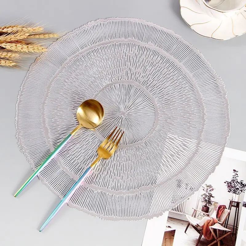 Wedding mat 38 cm hollow gold and silver leaf flower fan-shaped round table polyvinyl chloride table mat