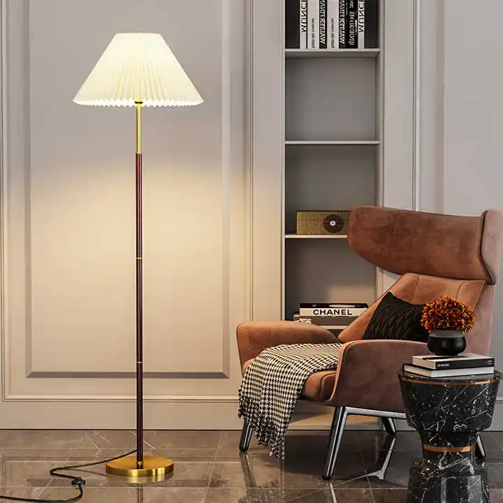 Guang Dong New Nordic Creativity Denmark Stylish Bedroom Living Room Led Manual Cloth Golden Color Home Decor Corner Floor Lamp