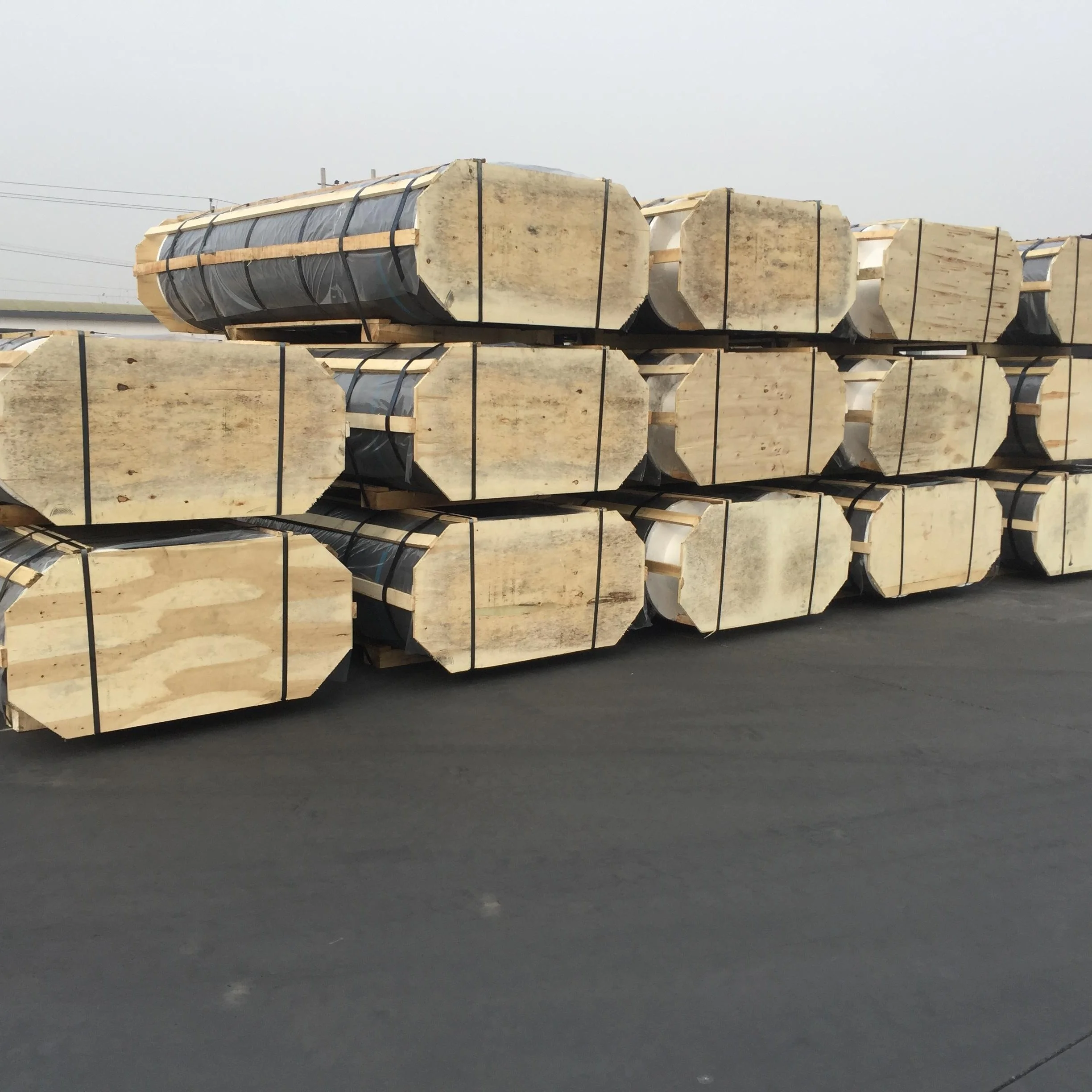 Best Manufacturer Graphite Electrodes RP HP UHP For Steelmaking Electric Arc Furnace