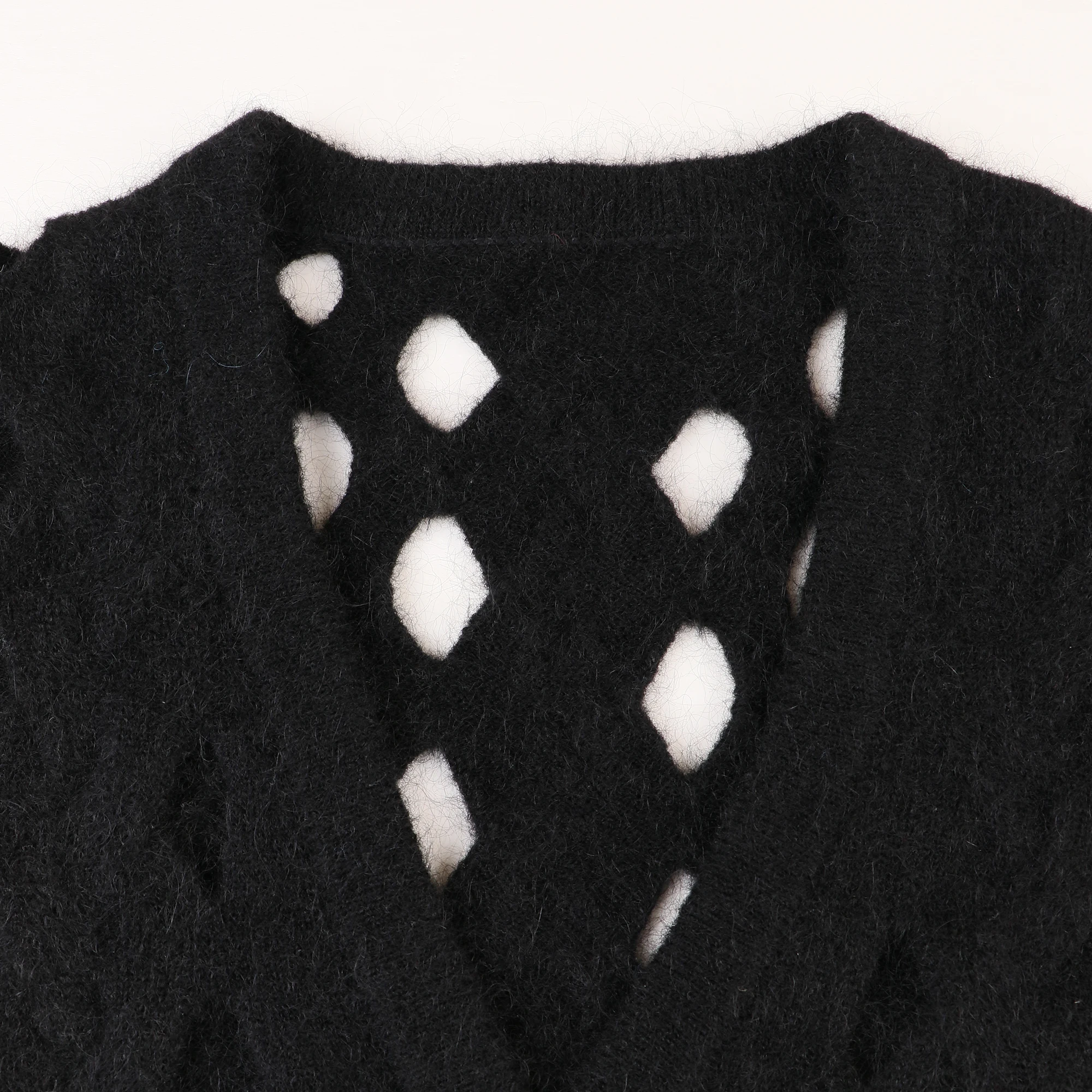 Top Fashion Special Design Mohair Hollow Out Cable V neck Long Sleeve Women Knit Cardigan Sweater