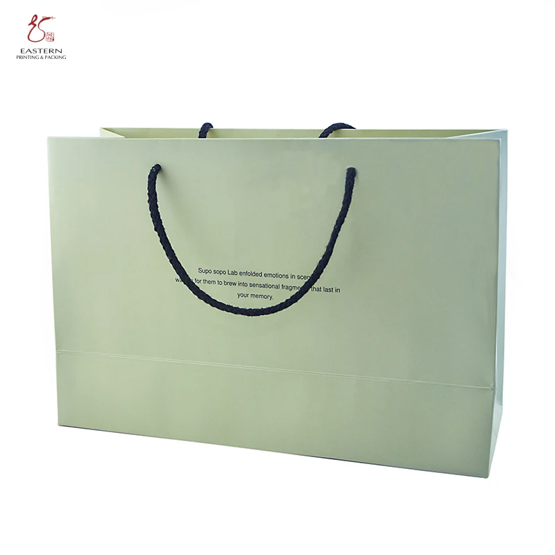 Custom UV Matte Green Clothings Shopping Paper Bag Printing Gift  Recycled Gift Paper Bags With Handle