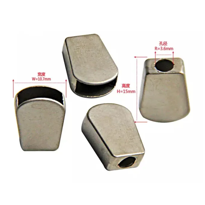 Fashion Flat Decorative Elastic Cord  Zinc Alloy Engraved Custom Bell Stopper  with Metal Ends