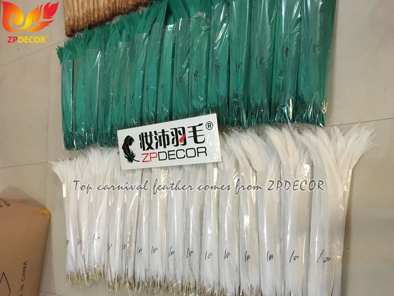 Real Shipping to Customer from ZPDECOR Wholesale Long Dyed Silver Pheasant Tail Feather for Carnival Costumes