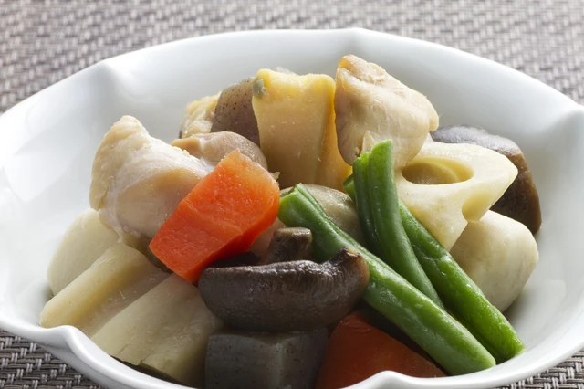 
High salt concentration thin color light organic soy sauce japanese 