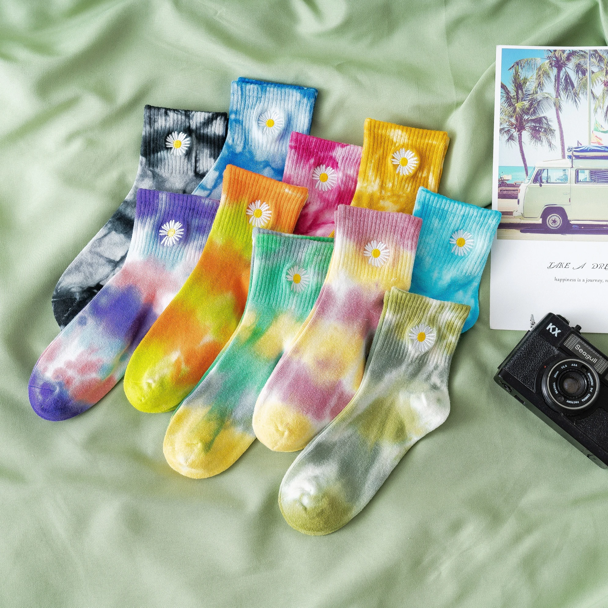 DRZL-2151 Whosale 2020 new fashion Tie Dye Socks for Women Crew Cotton Hiking Flower Socks Funny Novelty Fashion Athletic