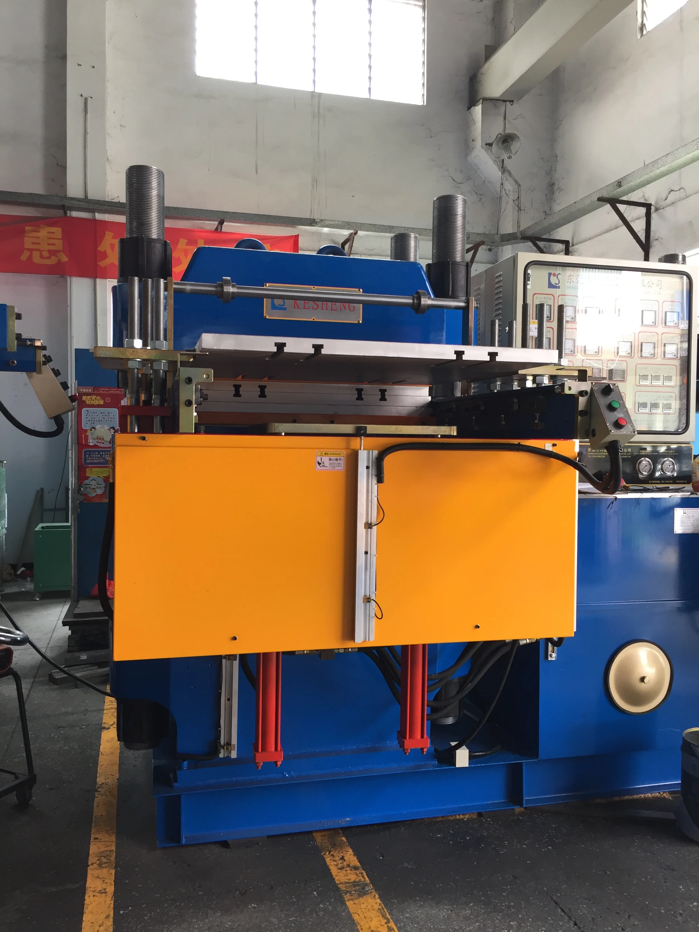 Double station automatic front-style 2RT hydraulic molding machine for making silicon rubber products Vulcanizing Press machine