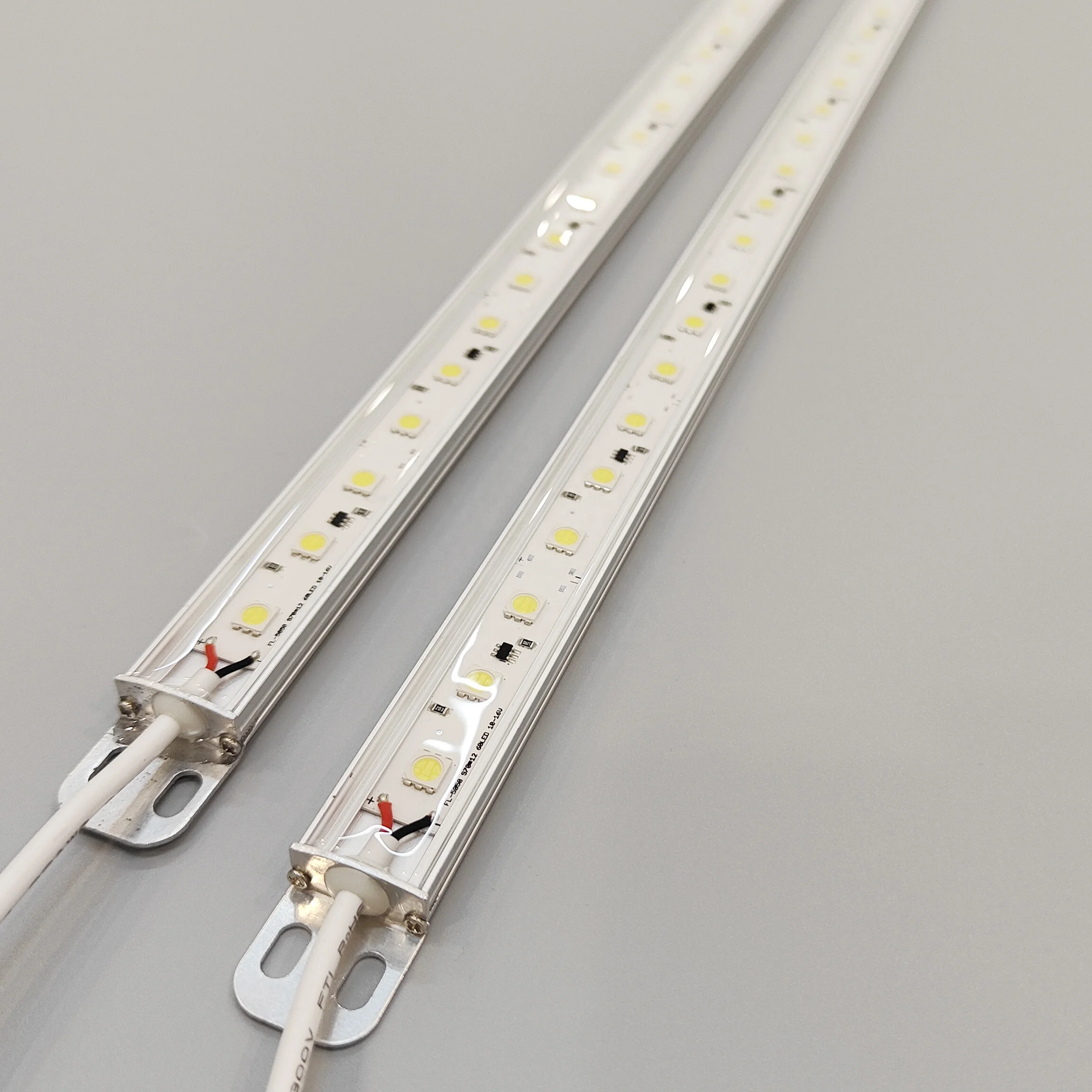 Hot Selling Product!! DC10V~16V wide voltage input constant current SMD5050 aluminum shell waterproof led rigid strip lights