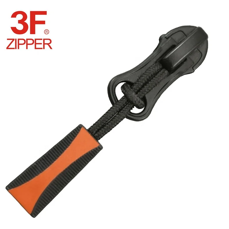 Zipper slider with customized rubber puller