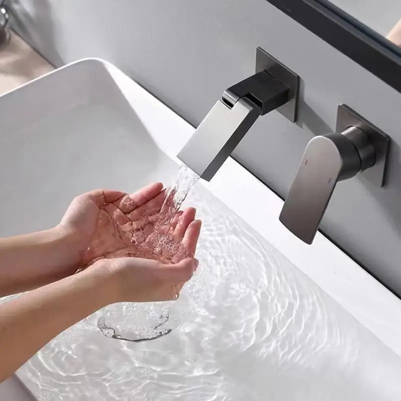 Wall mounted  faucet  golden bathtub  Mixer Shower hand with Sliding bars waterfall outlet basin tap