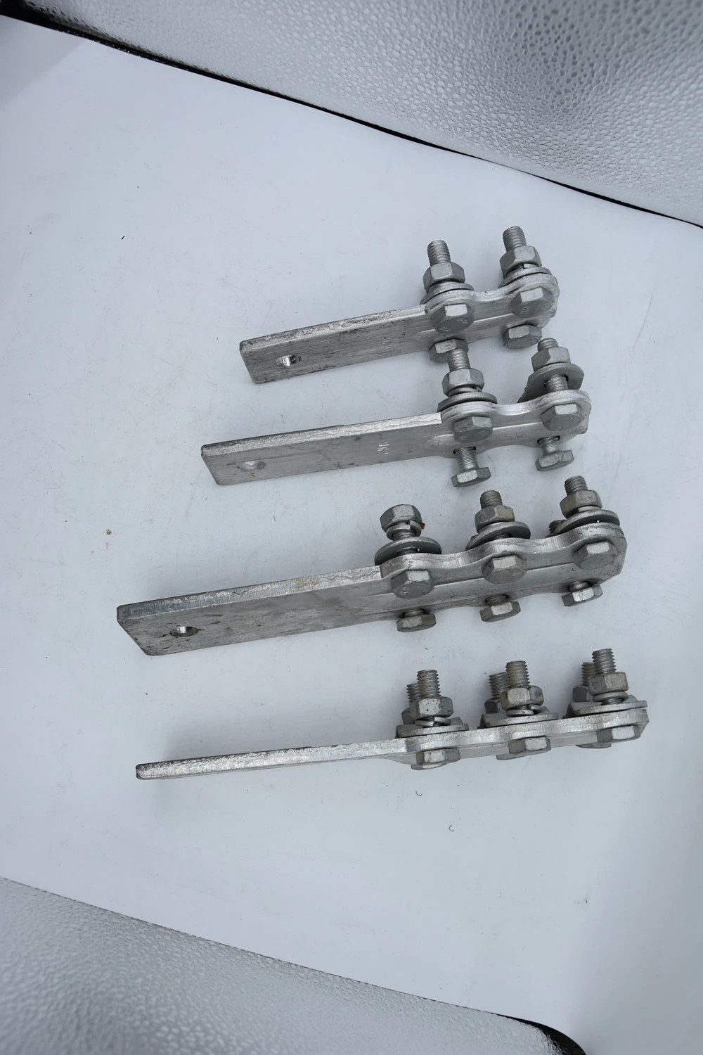 Made In China Superior Quality Copper Equipment Wire Overhead Cable Clamp