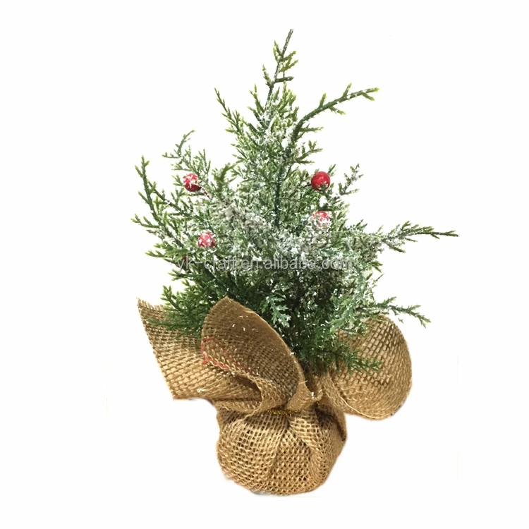 Artificial Plastic Red Berry Tree Decoration Christmas Snow Potted 13-Inch Green Plant Simulation Tree With Linen Base