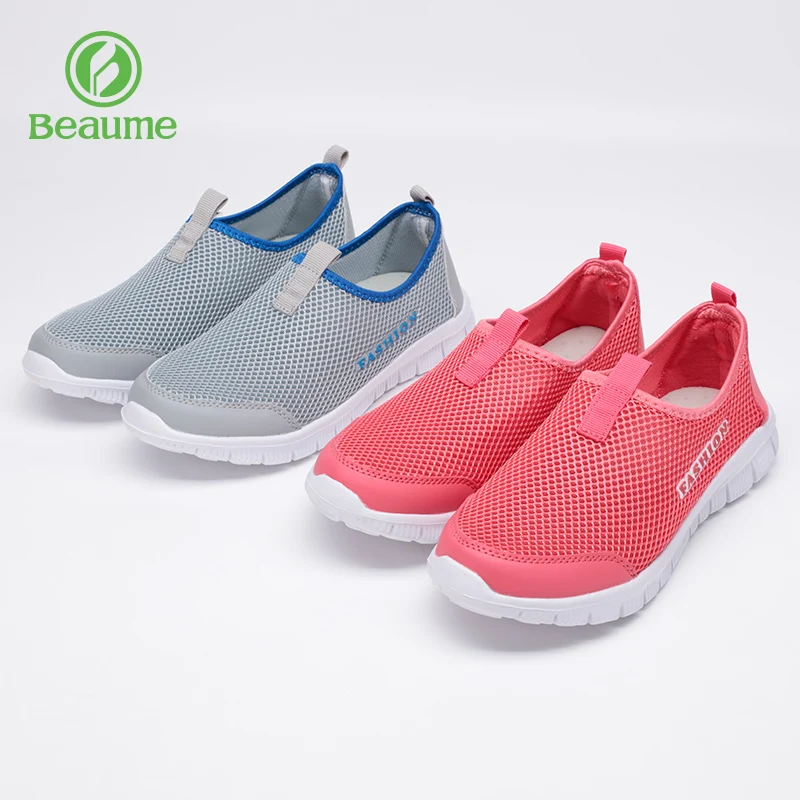 
Slip-on shoes for wemen Lightweight Boy Casual Shoes Hole Outdoor Running Sport Shoes For girls 