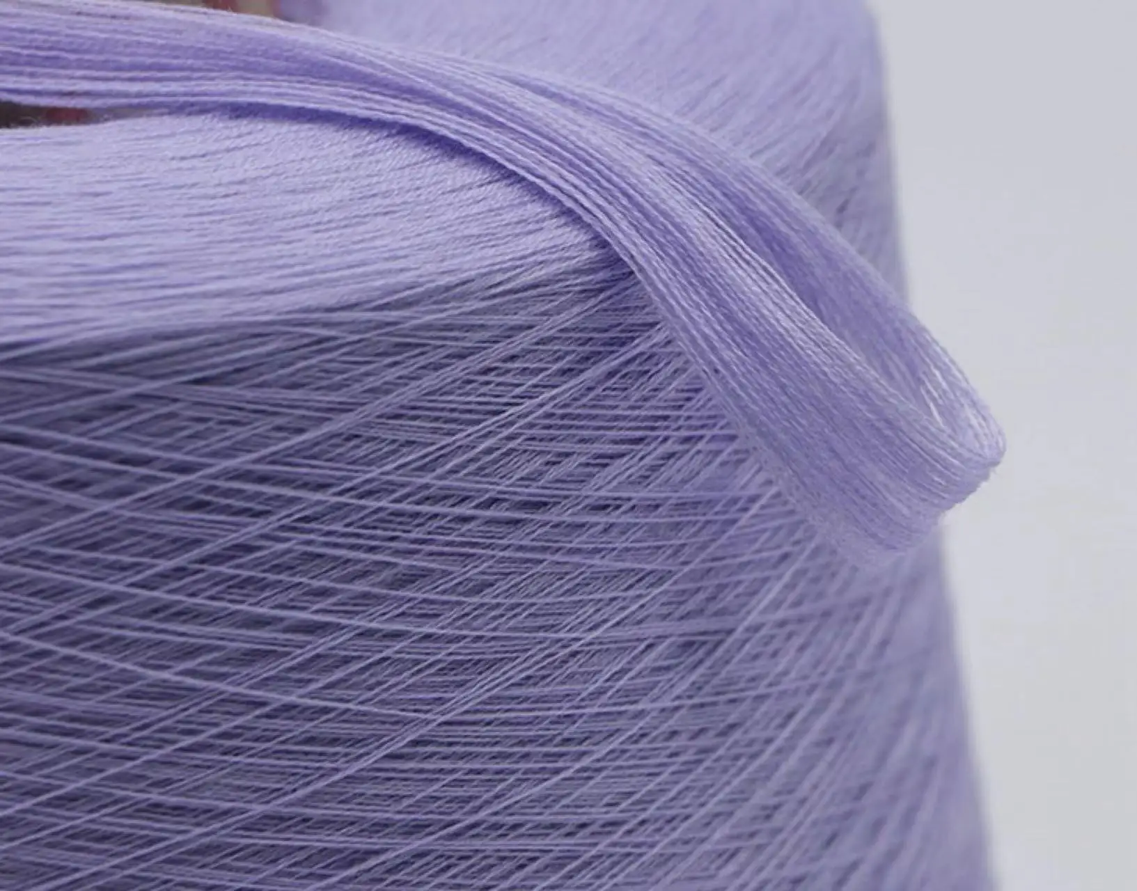 Soft Skin-Friendly 3/85NM 6% Silk 25% Cotton 69% Tencel Blended Yarn Knitting Fancy Silk Dyed Yarn