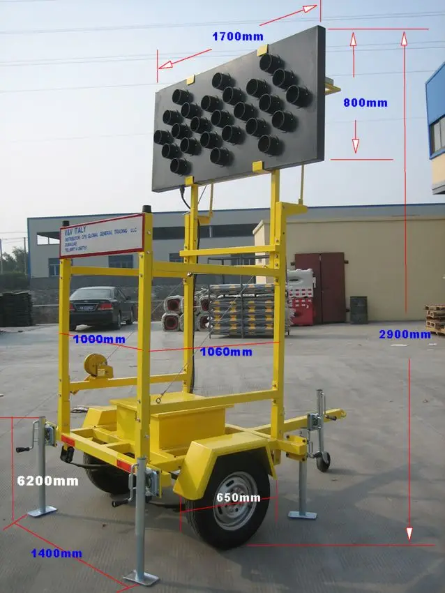 Topsafe Arrow Shape LED Flashing Solar Emergency Warning Light LED Traffic Board Trailer