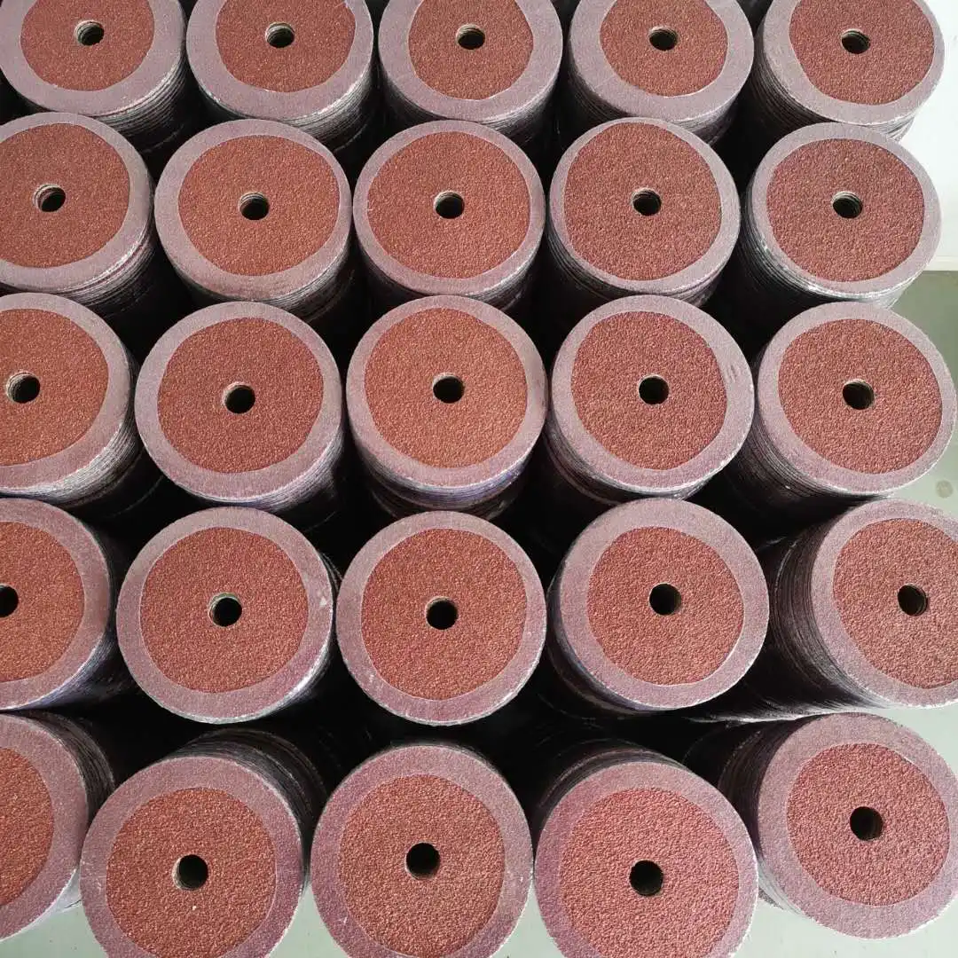 Высококачественный износостойкий волокнистый диск с центральным отверстием 4,5 дюйма, абразивный инструмент из оксида алюминия для полировки металла