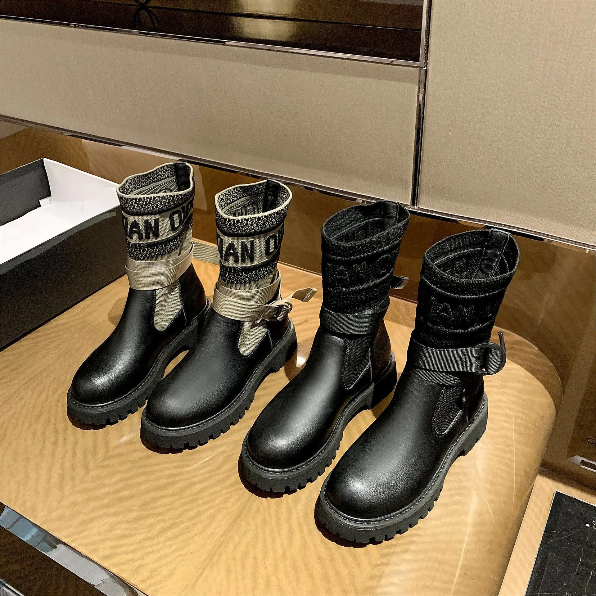 
New fashion comfortable stitching women boots medium boots for autumn and winter 