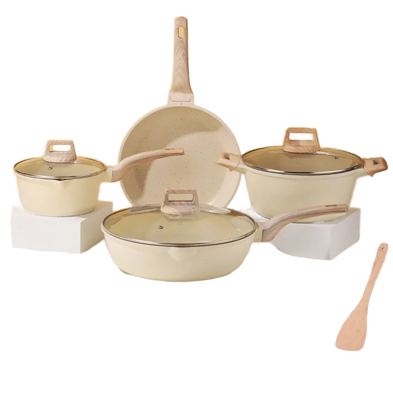 Набор кухонной посуды с антипригарным покрытием