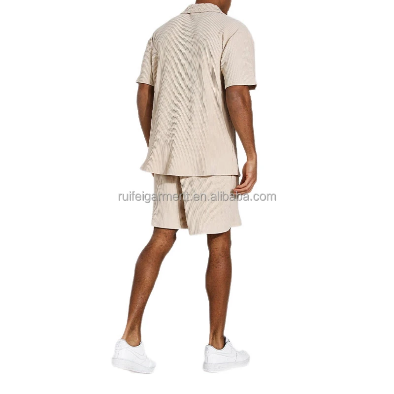 OEM Custom Casual Sweat Blank 95% Polyester 5% Elastane Two Piece Tracksuit Set Shirt and Short Set for Men