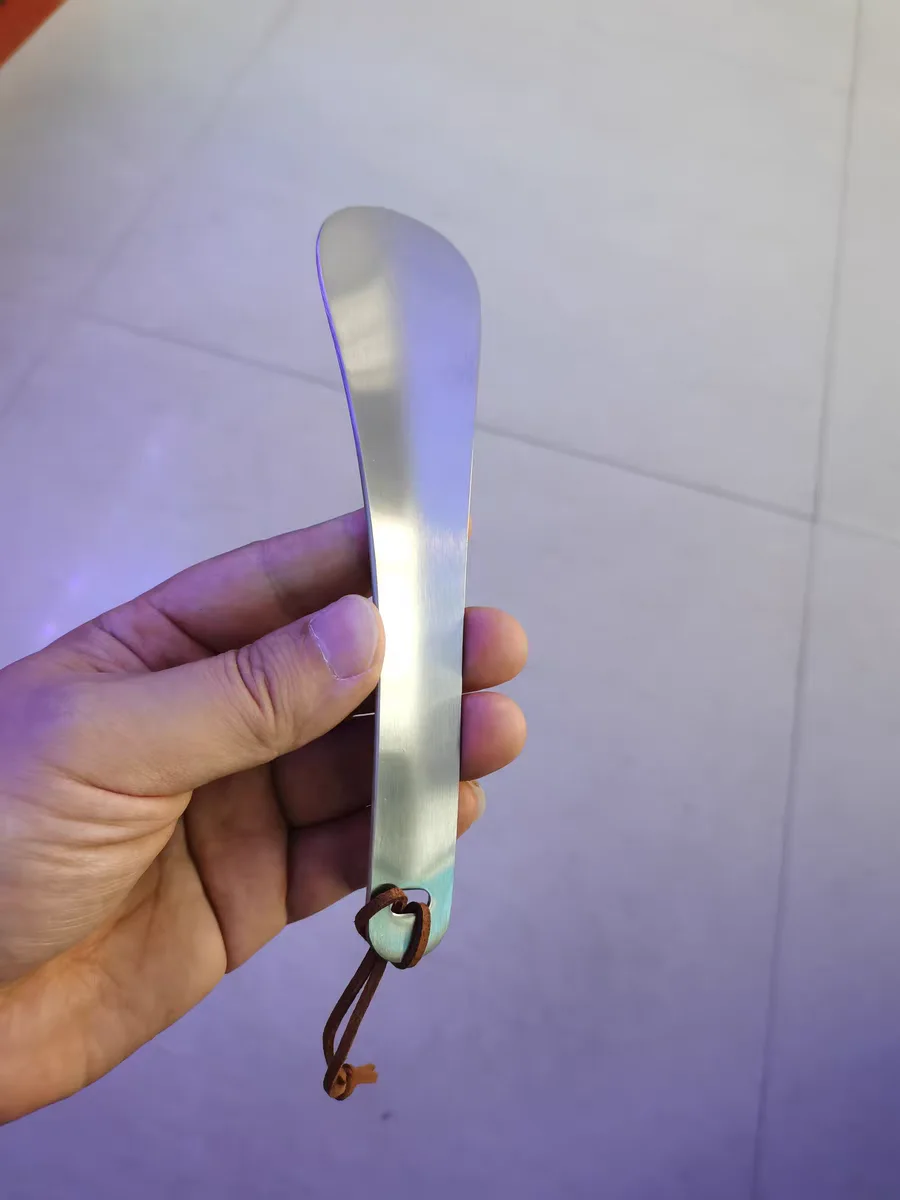 High Quality Leather Rope Long Handle Stainless Steel Metal Shoehorn For Old Pregnant woman