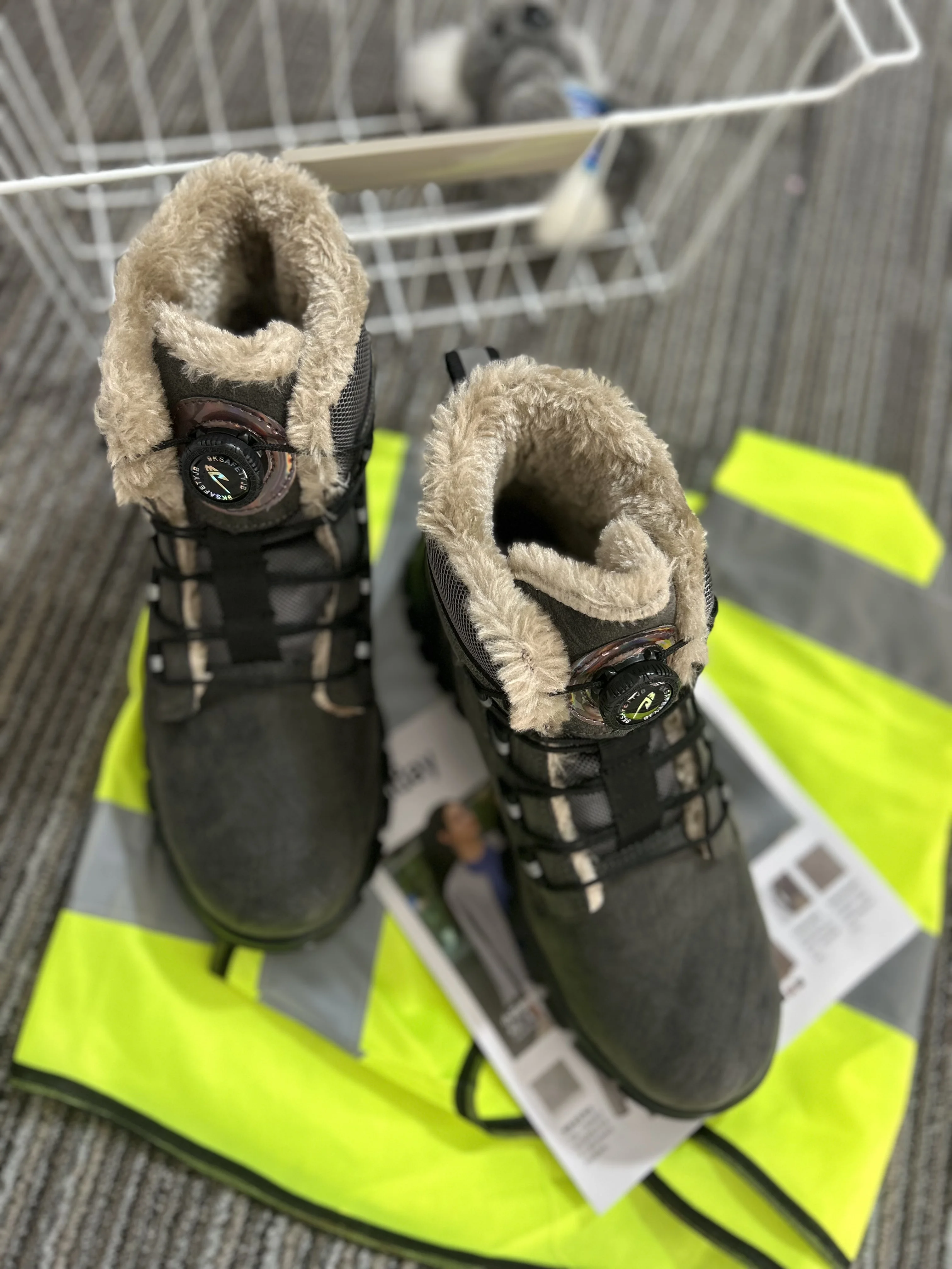 High quality construction injection machine chemical resistant men Safety Shoes With Steel Toe