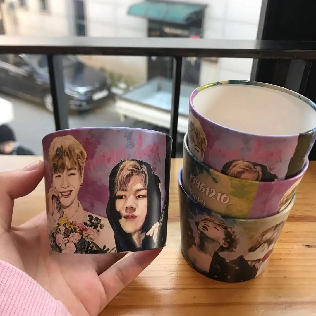 Eco-friendly Korea Popular Thick Cardboard Paper Coffee Custom Air Holder Cup Sleeve Kpop