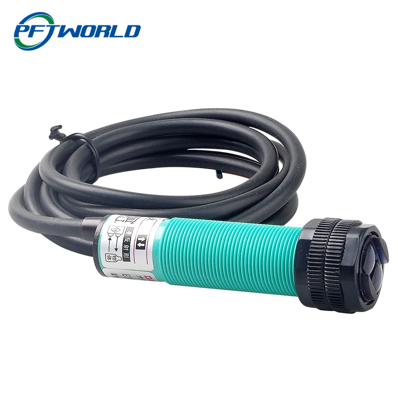 PFT E3F-DS100C4 длинный PNP 3-проводной DC нормально открытый ABS пластиковый Диффузный фотоэлектрический Бесконтактный переключатель датчиков