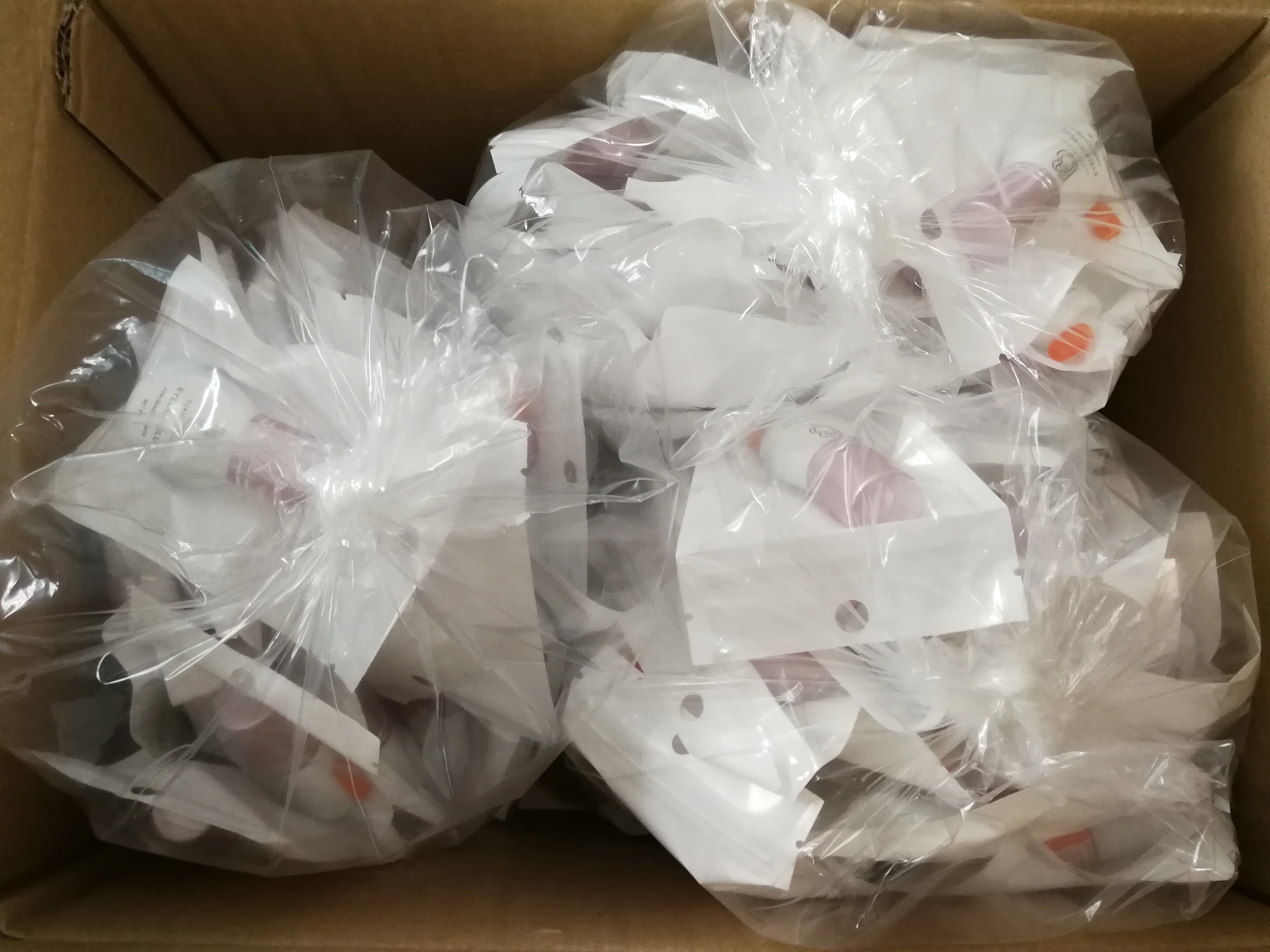 Wholesale black false eyelash extension glue adhesive for sensitive skin private label own logo