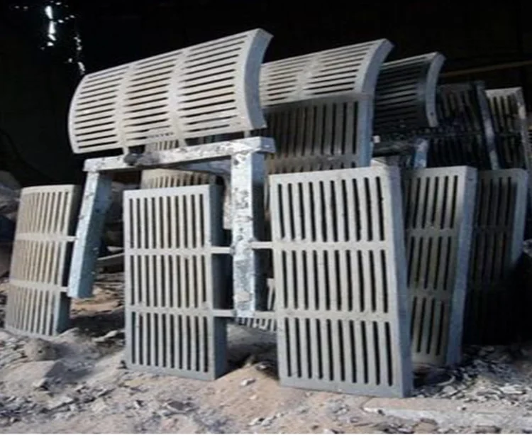 Good quality OEM High manganese steel crusher spare parts Grate plate mining machine parts Casting Parts