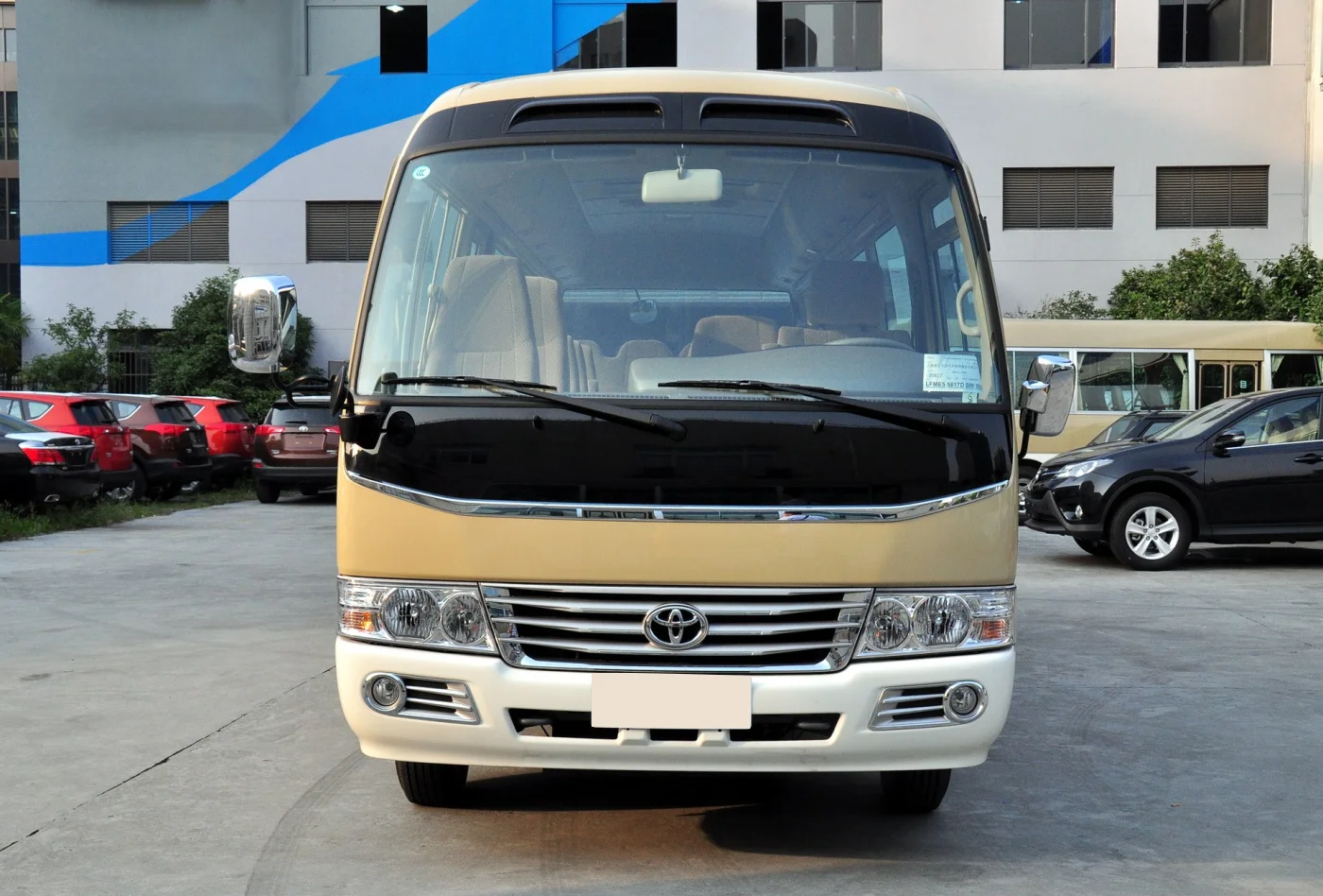 Custom Used Bus Toyota Coaster Mini Bus 30 Seaters Left Hand Drive Toyota Coaster for Sale