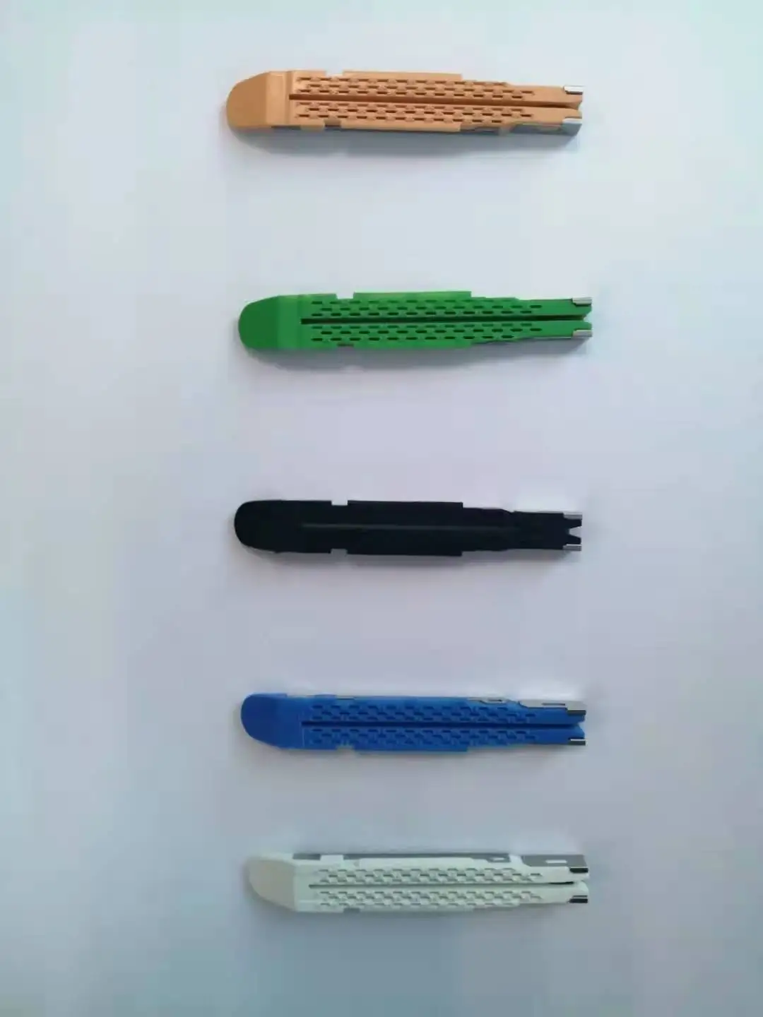 2022 update buy medical instrument disposable GST 60 stapler reload cartridge wholesale price individual packing