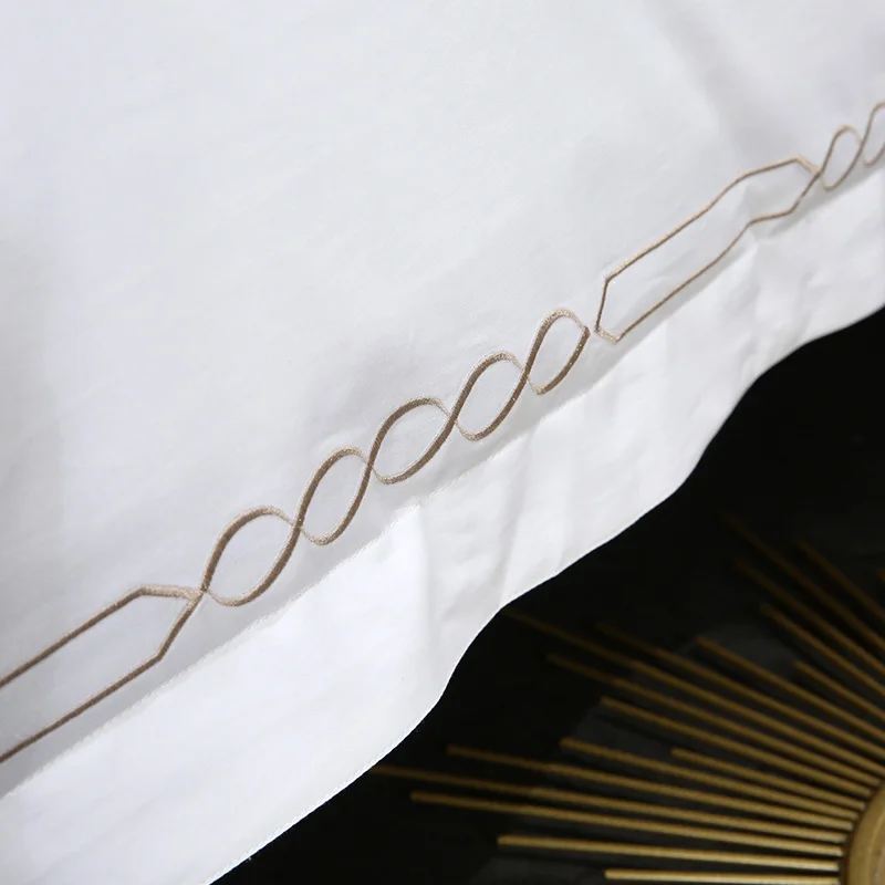 New Luxury Brand King Size 100% Cotton  60s Embroidery Satin Bedspread Bedding Sets Bed Sheet Brand