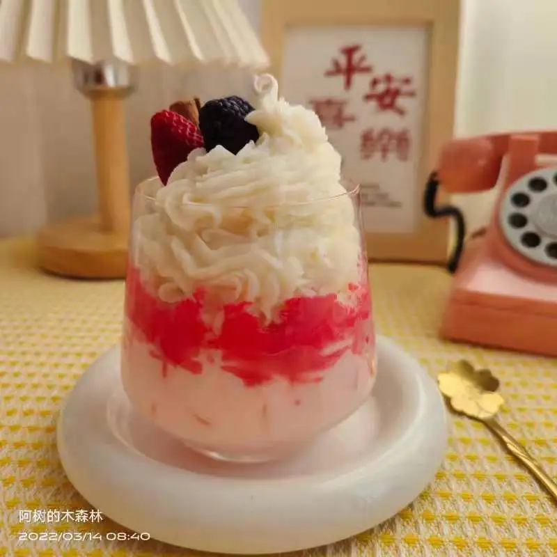 Custom Decorative Fragrance Pink book scented Strawberry Ice Cream Shaped Candle in glass