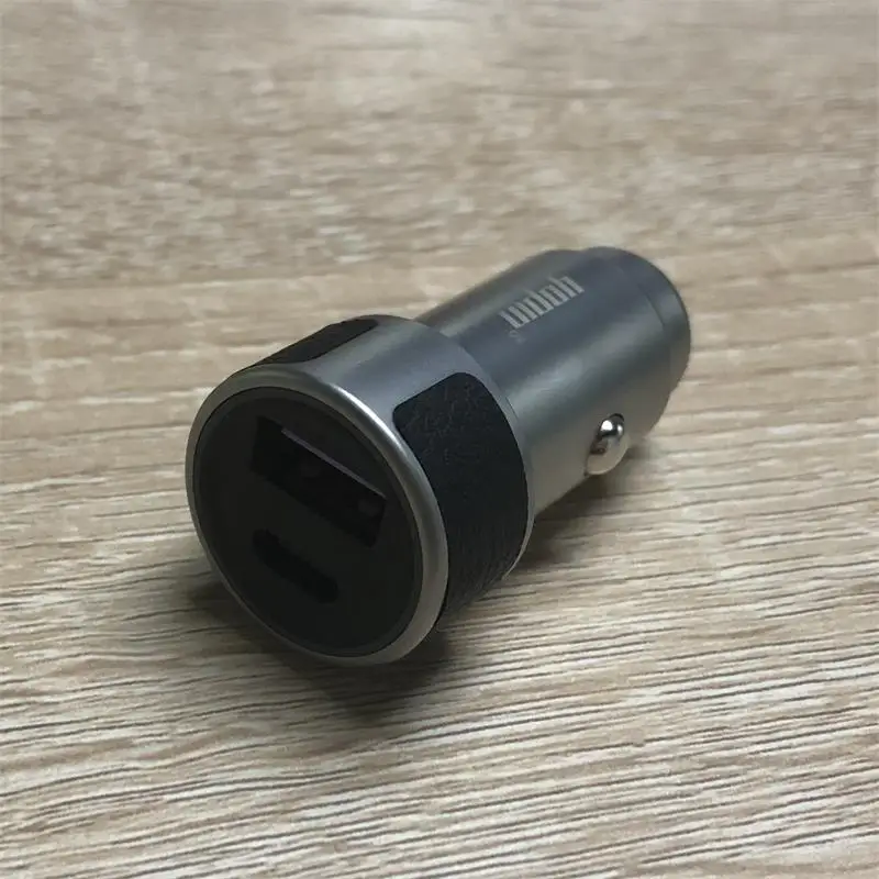 
new design branded quality metal qc car charger,type-c car charger 