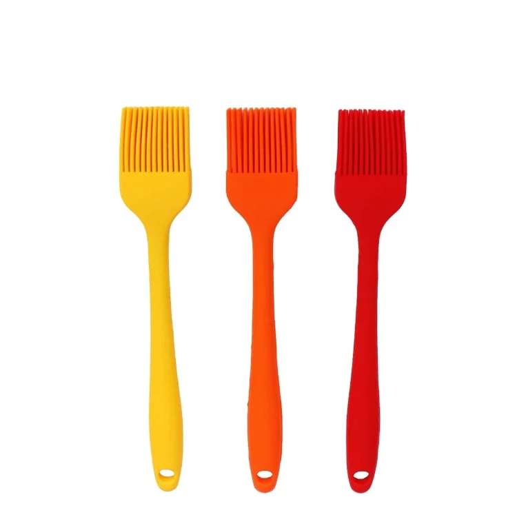 Heat Resistant Silicone Brush Oil Sauce Cream Brush for Barbecue BBQ Meat Cakes Pastries (Random Color) HOZ
