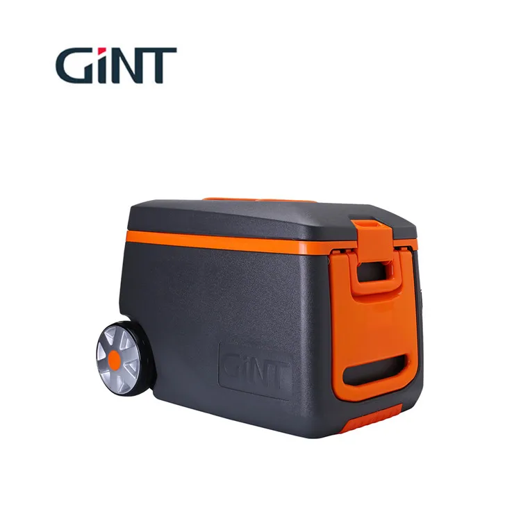 
2021 Popular Table cooler box with wheel PU form insulated outdoor ice box 