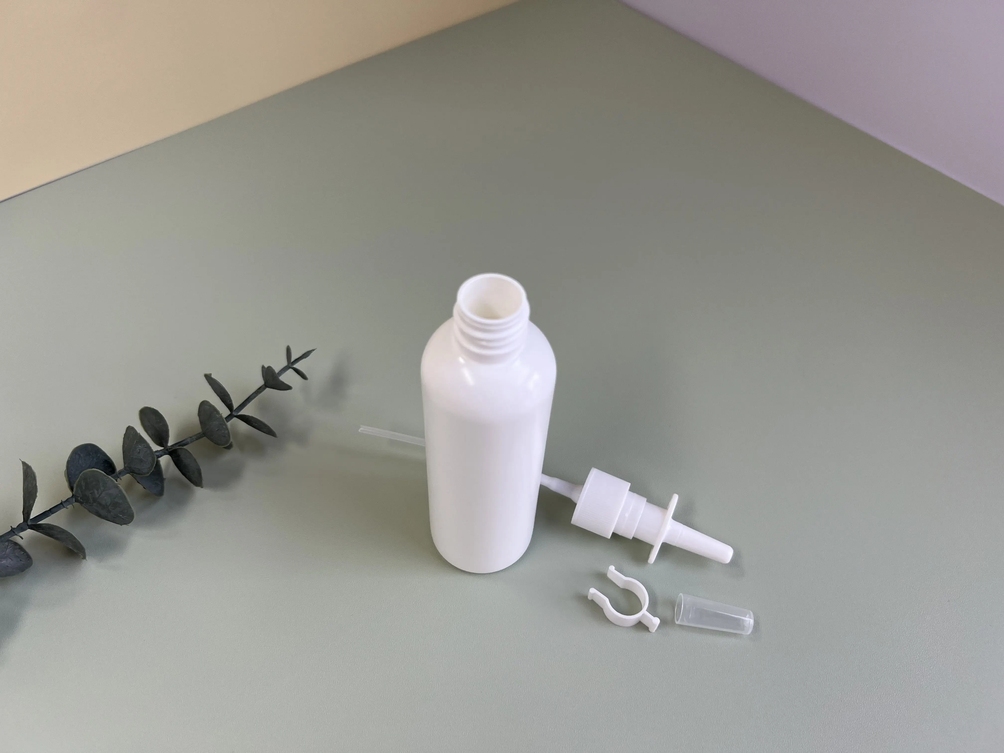 Factory wholesale 10ml 15ml 20ml PP PE Empty plastic mouth nasal fine mist spray bottle