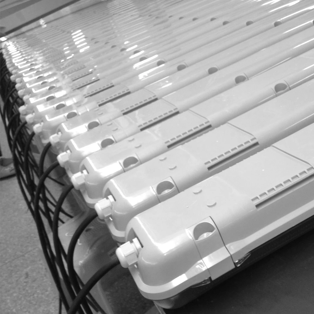 IP65 Waterproof Linear LED Tri-proof Tube LED Batten Light 18W 36W 48W 2FT 4FT Fluorescent T8 LED Triproof Tube Fixtures