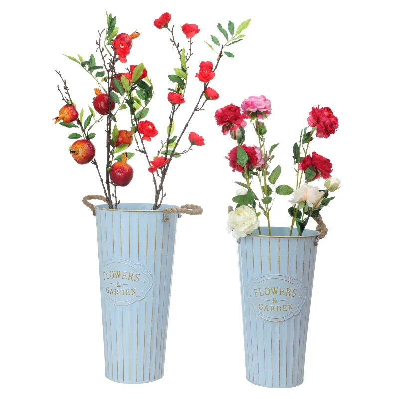 Vintage Metal  Flower Vase  Bucket Table Centerpiece Rustic Home Decor for Fresh and Dried Floral  for Home and Wedding