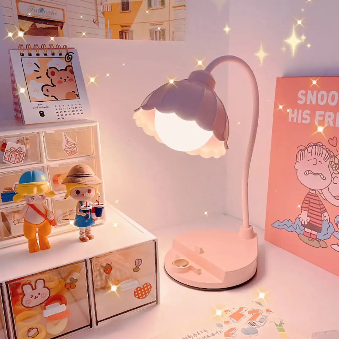 Cute Floral Spotlight Stand Desk Night Light LED Desk Lamp Cordless Table Light Mini Cute Lamp Touch Control with 360 Bendable