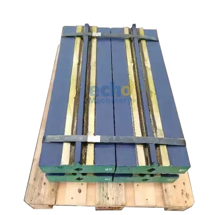 I120 martensitic with ceramic blow bar for recycling concrete with rebar