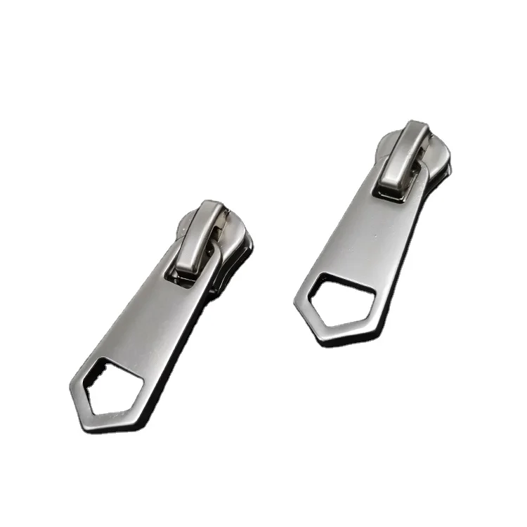 Size 8 Reversible  Zinc Alloy Zipper Slider Runner with Lock Zip  puller