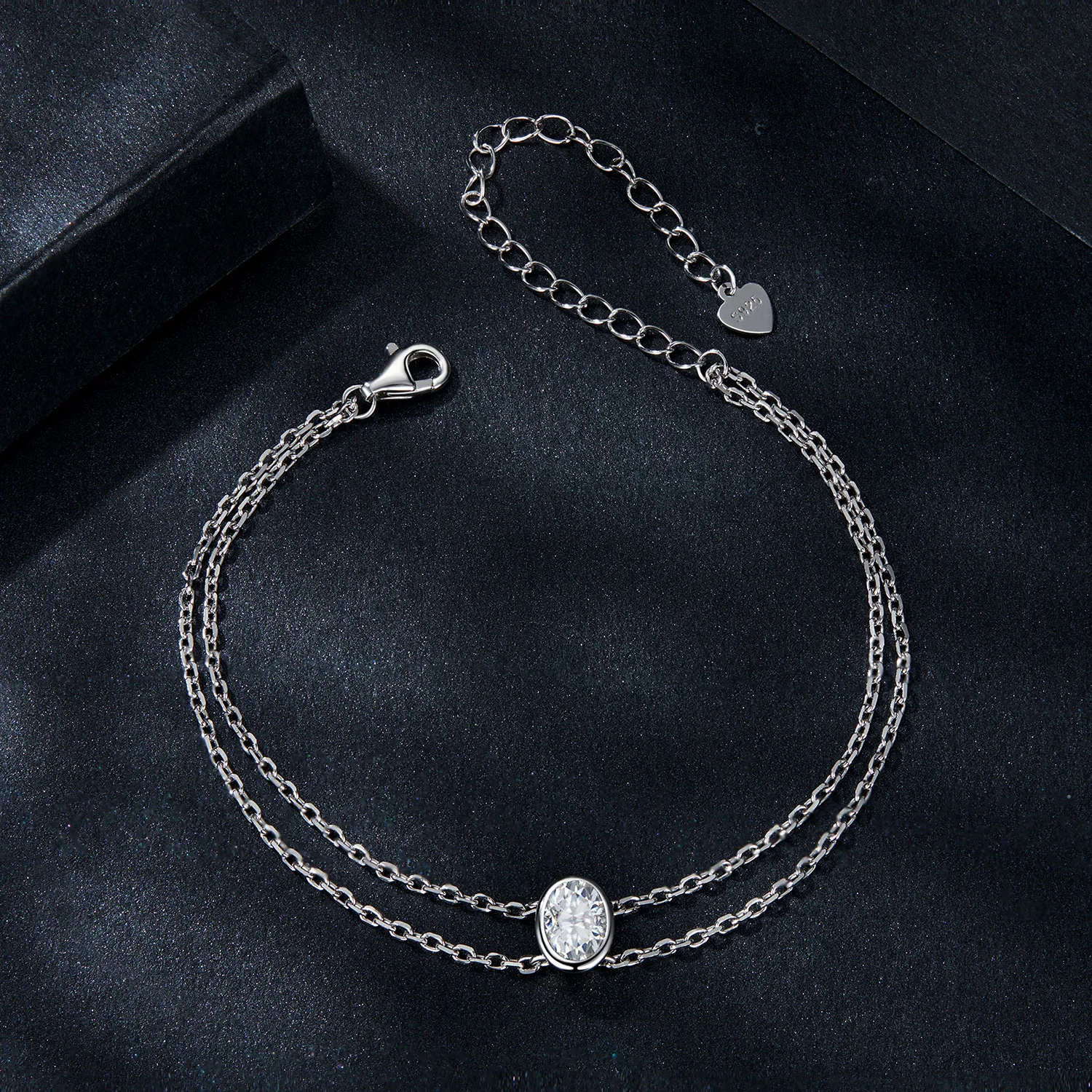 S925 Sterling Silver Plated Platinum Jewelry, Light Luxury and Fashionable 1 Carat Mozambique Double-layer Bracelet