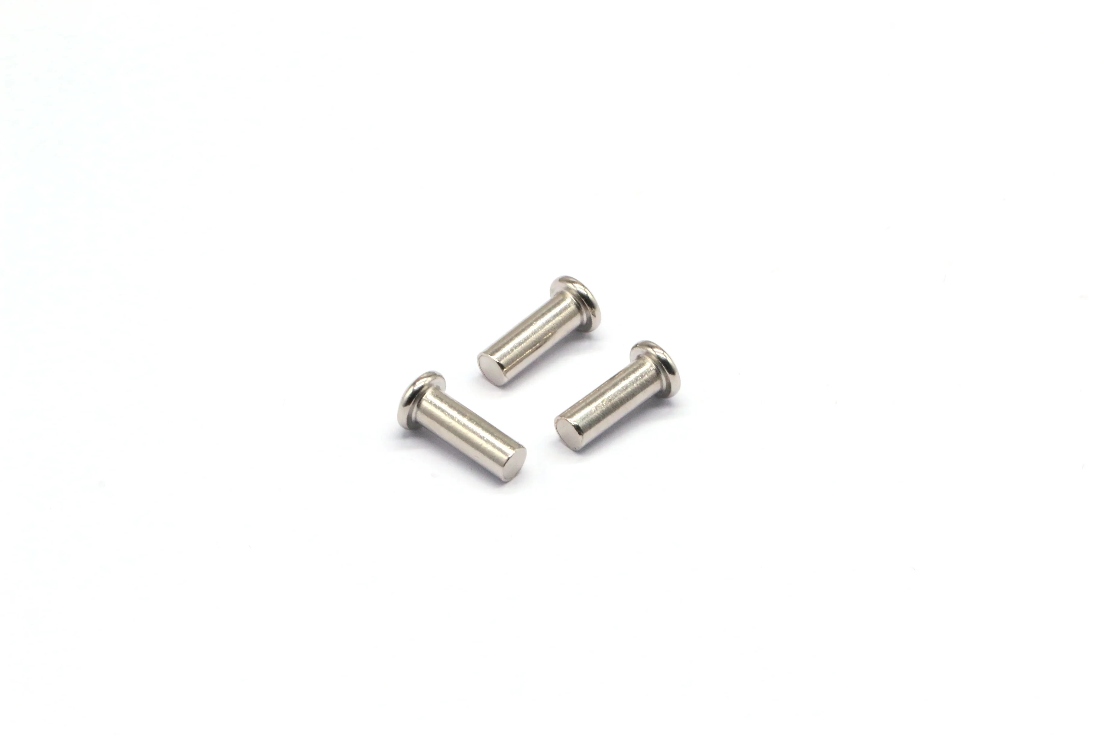 High Quality Fast Delivery Custom Remaches Carbon Steel  Nickel plated Round Head Solid Rivets for Fastening Industry