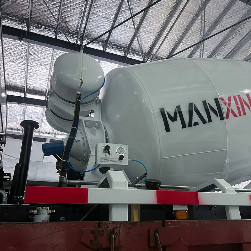 Mini 5-Cube Concrete Mixer Truck Wet and Dry Materials Cement Mixer for Construction Sites Commercial Transport Vehicle